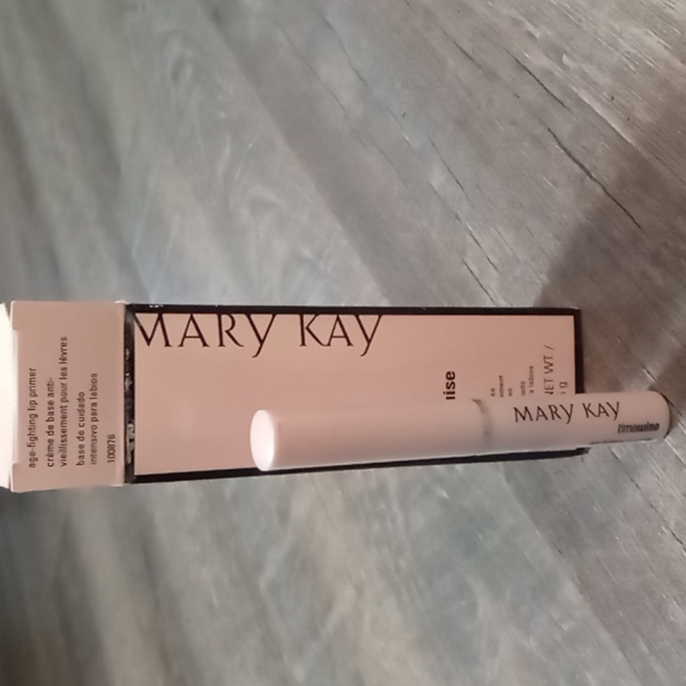 Mary Kay age-fighting lip primer